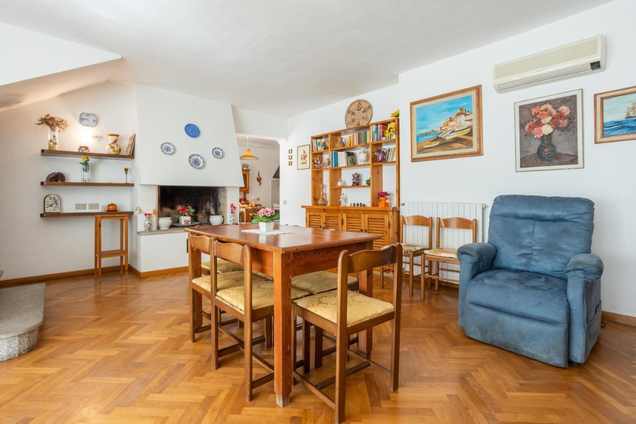 Casa Di Paolo E Roberta Panzió Santa Teresa Gallura Kültér fotó