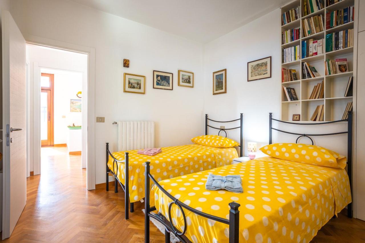 Casa Di Paolo E Roberta Panzió Santa Teresa Gallura Kültér fotó