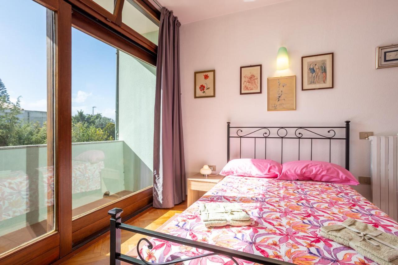 Casa Di Paolo E Roberta Panzió Santa Teresa Gallura Kültér fotó