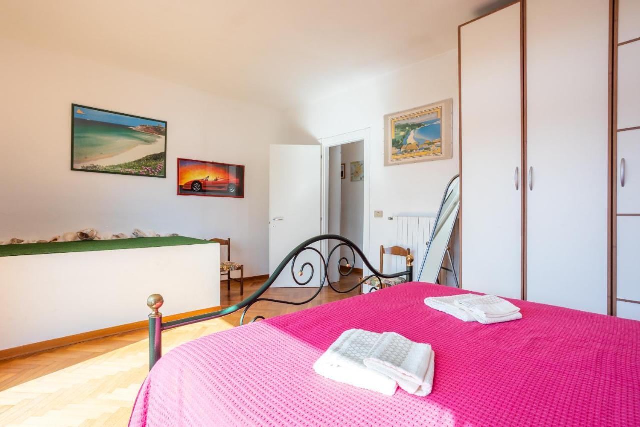 Casa Di Paolo E Roberta Panzió Santa Teresa Gallura Kültér fotó