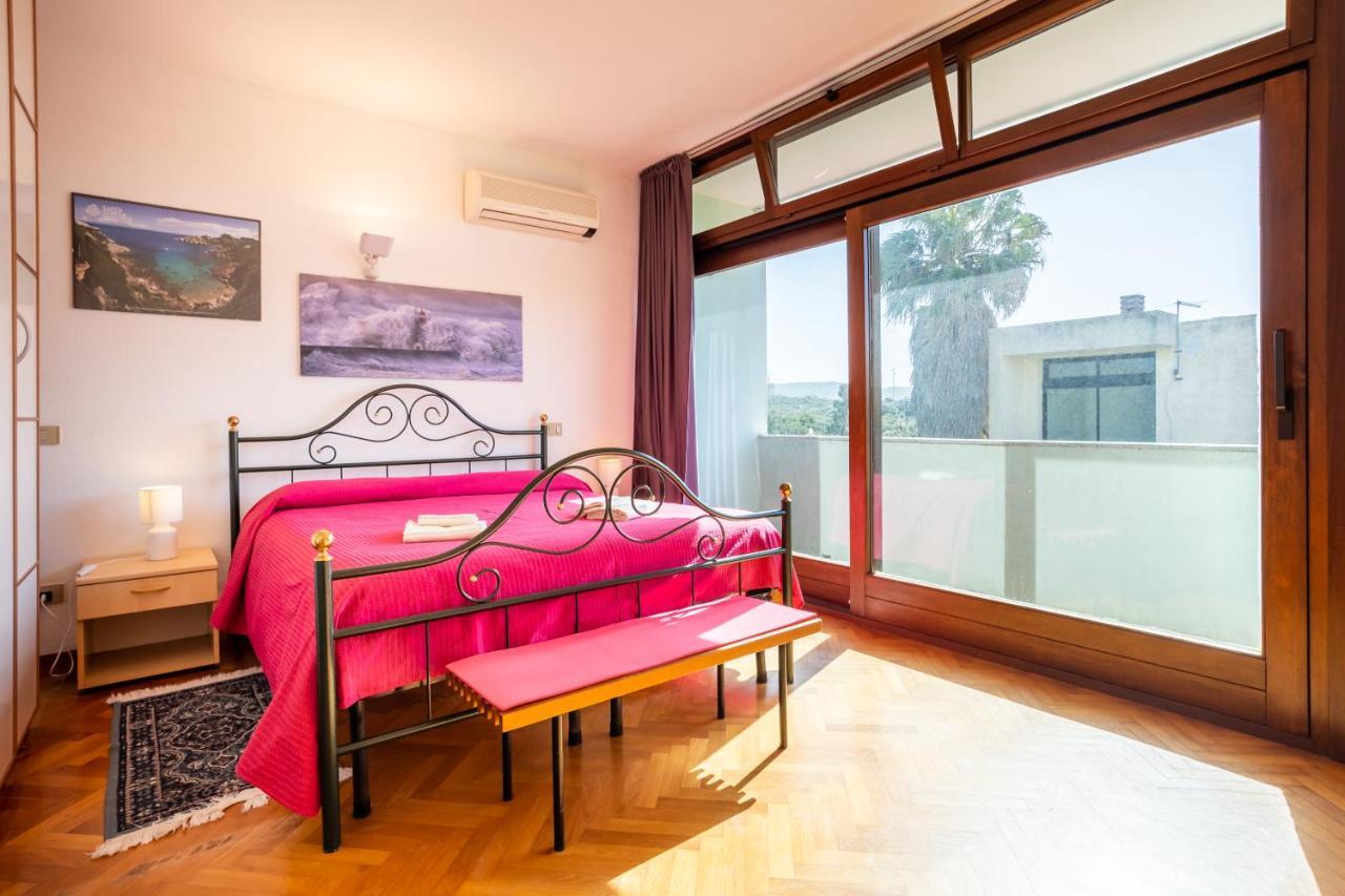 Casa Di Paolo E Roberta Panzió Santa Teresa Gallura Kültér fotó