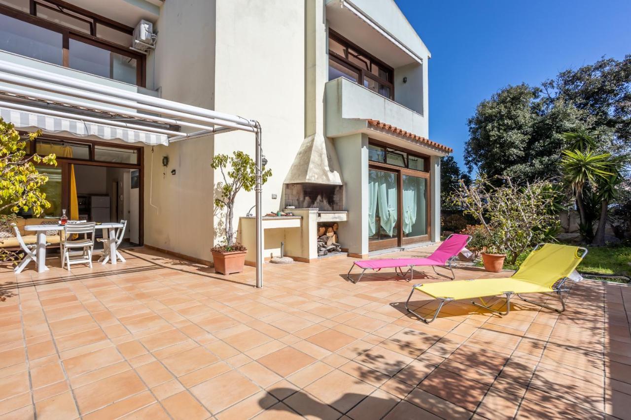 Casa Di Paolo E Roberta Panzió Santa Teresa Gallura Kültér fotó